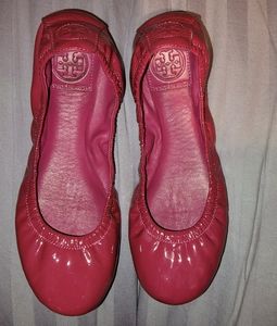 Tory Burch Eddie Patent Leather Flats Sz 7